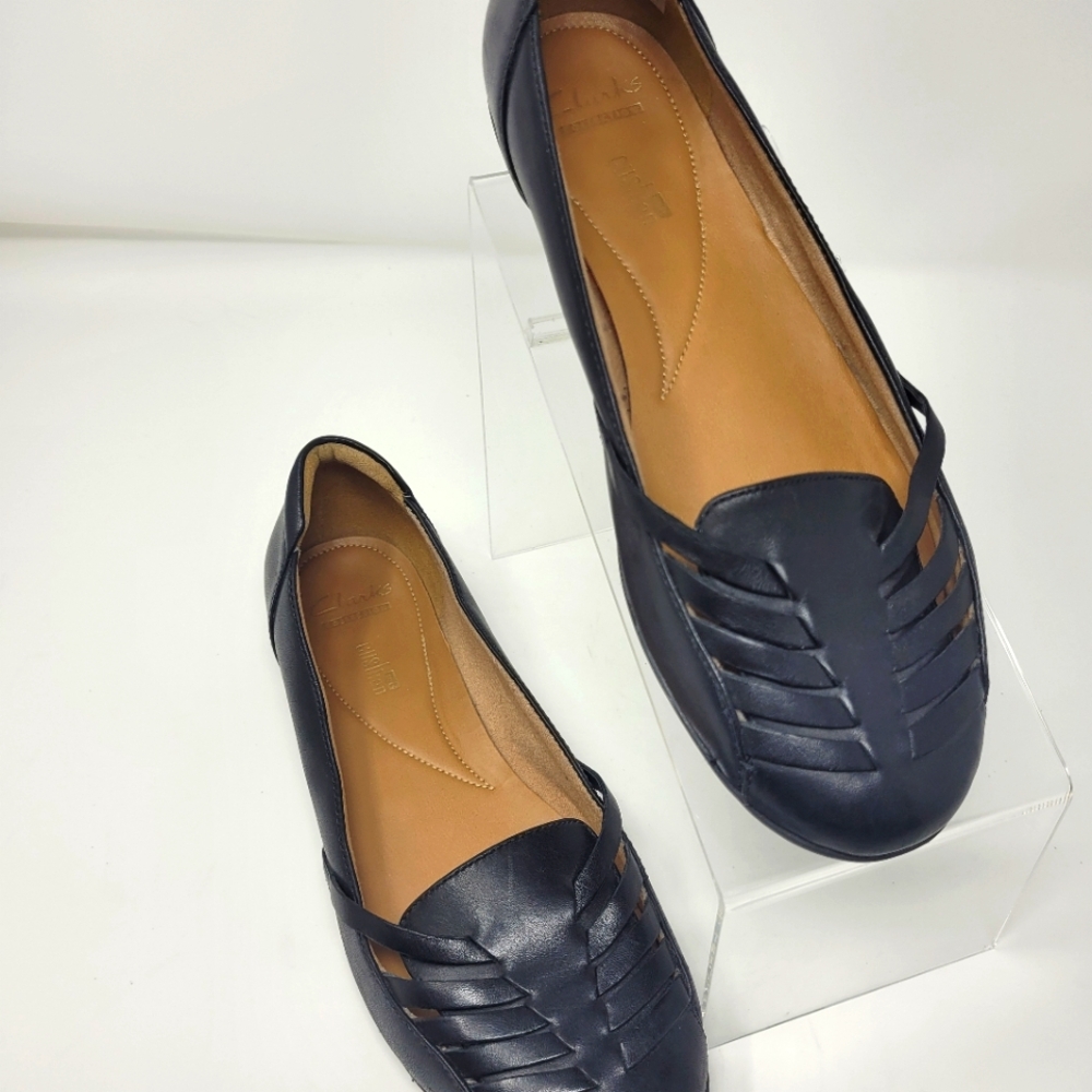 Clarks Women's Slip-ons Shoes Black Size 8.5